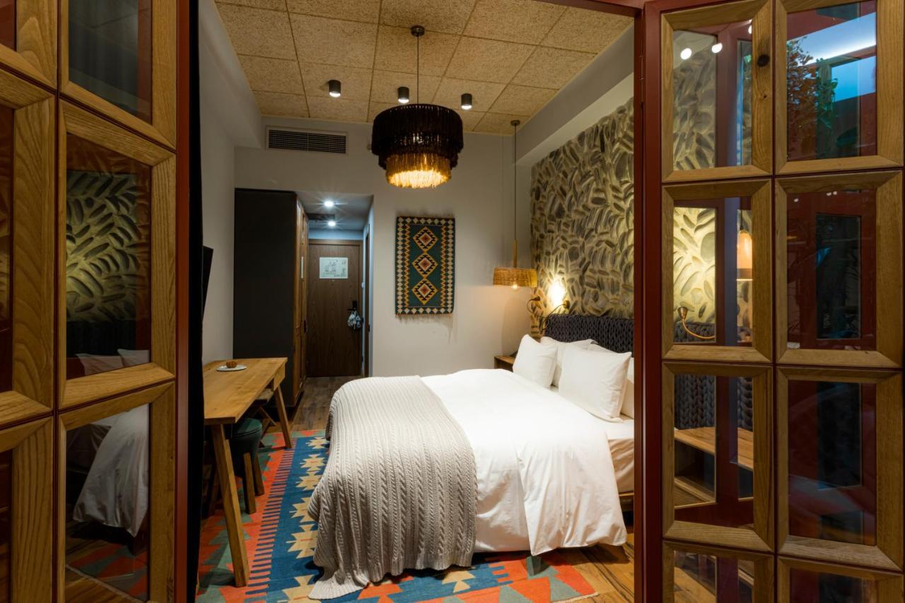 Khedi Hotel Тбилиси Экстерьер фото