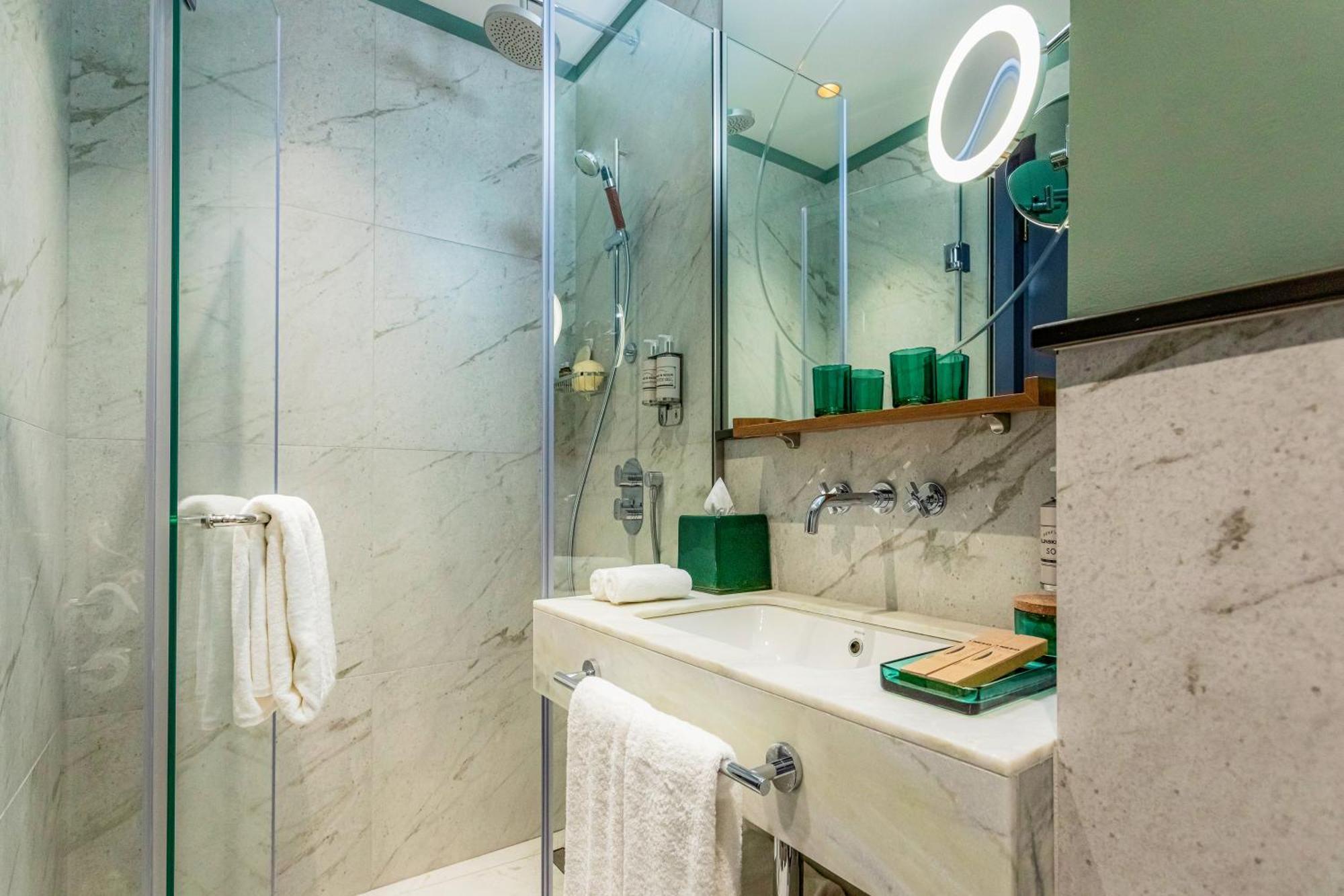 Khedi Hotel Тбилиси Экстерьер фото